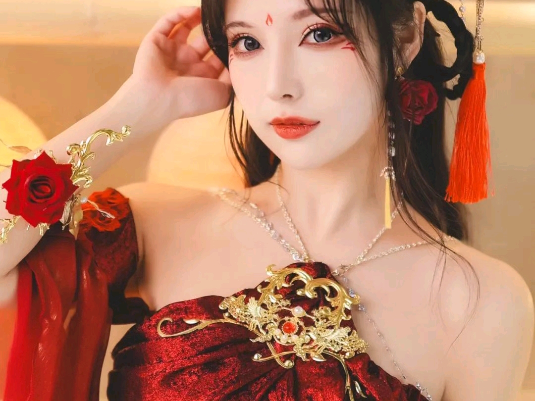 小姐姐 cos 逆水寒