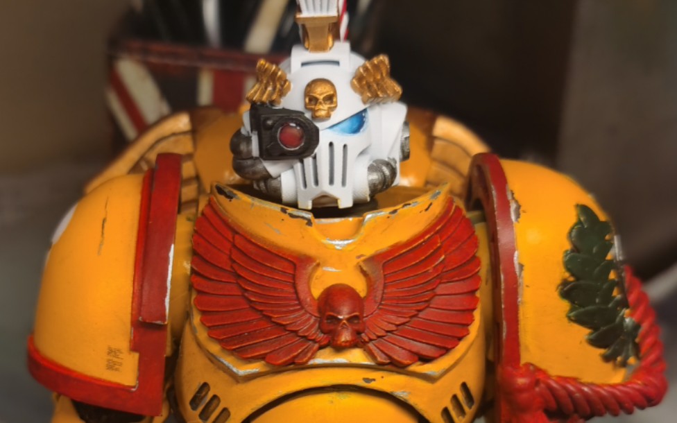 麦克法兰星际战士帝拳绯红之拳改造展示