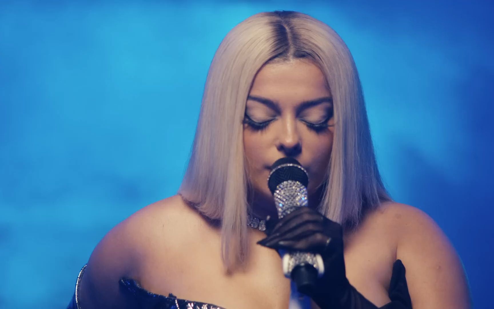 【bebe rexha/david guetta】「im good(blue)/one in a million」