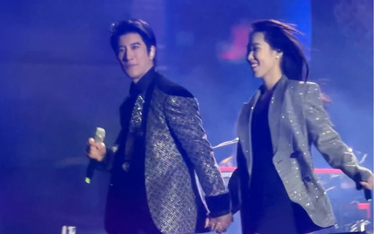 【4k60帧】竖屏!超级音雄巨星演唱会王力宏《爱一点》