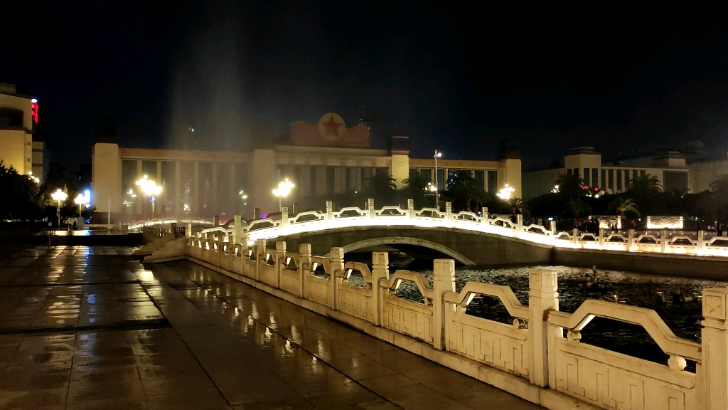 南昌八一广场音乐喷泉