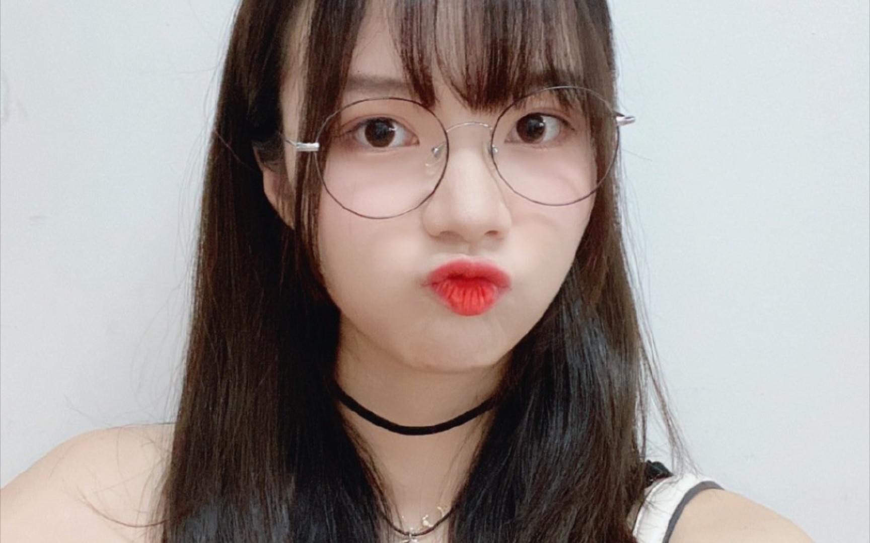 [吴羽霏] 211005公演下班 |  疯狂营业的小霏