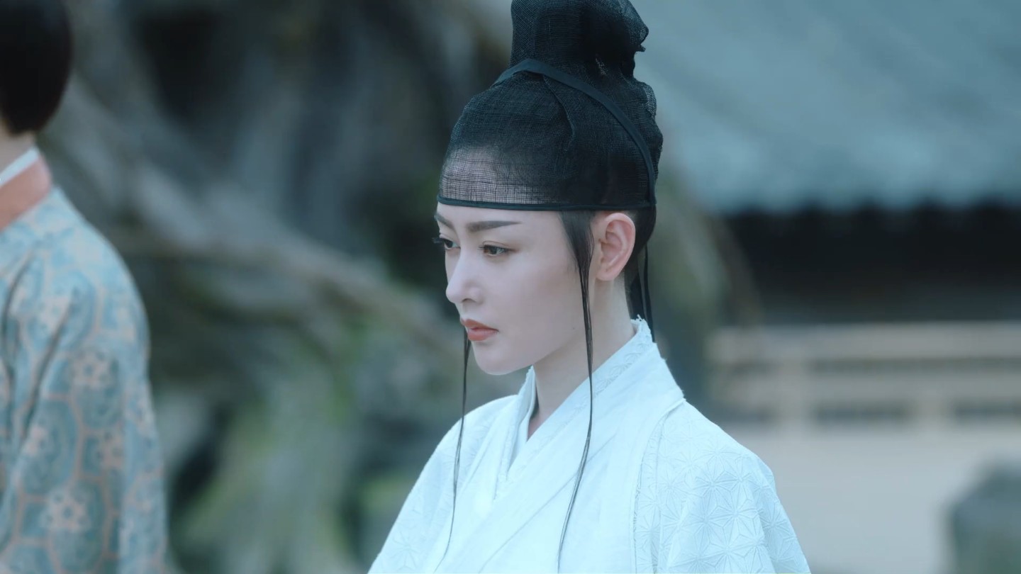 南宫仆射颜值与武力并存