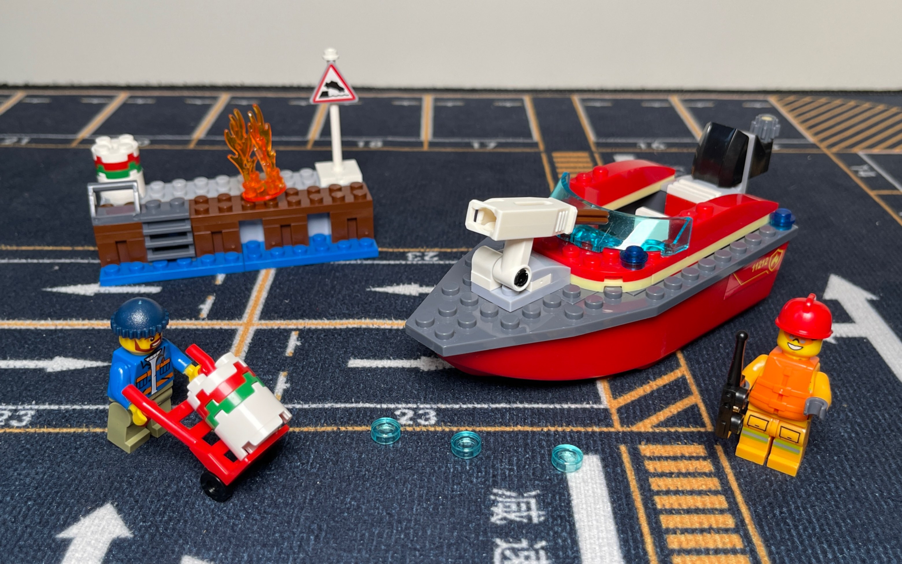 乐高lego 城市系列 码头失火救援 60213