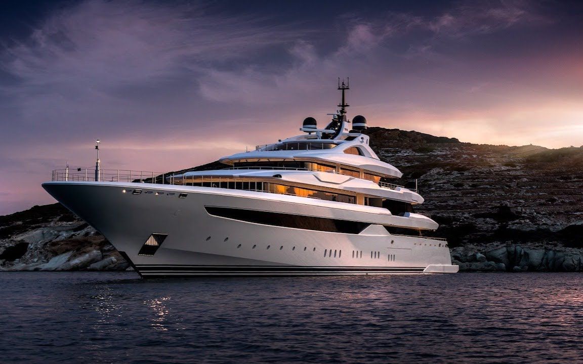 游艇欣赏超级游艇opari畅游希腊群岛311英尺高的纯粹娱乐