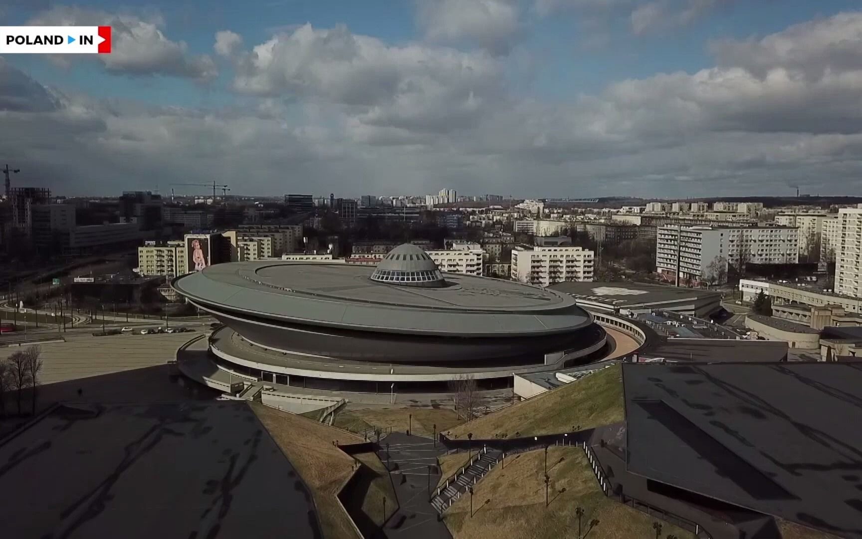 航拍疫情最为严重的波兰小城卡托维兹 途波波兰留学移民