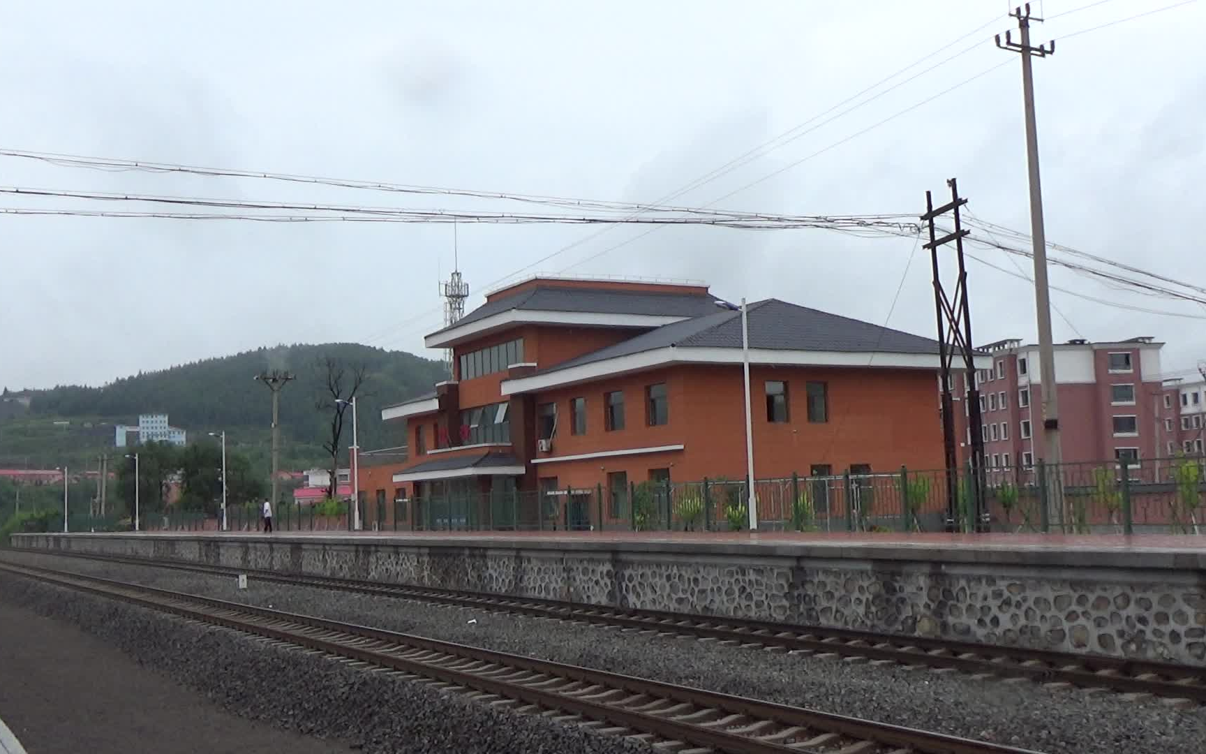 【侧面瞭望】【抢点】df4d 0339 4350次(临江-通化)晚点 鸭大线道清站