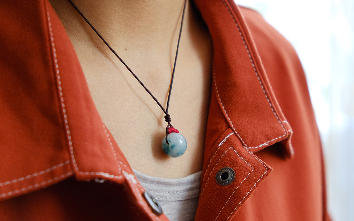 【编绳】玉珠吊坠之[你的模样] 一颗简单的玉珠 编了一条文艺的项链