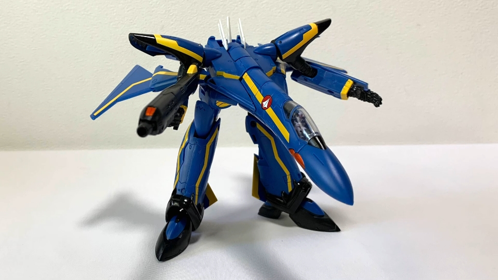 2010年发售 1/100 vf hi metal vf-19s 圣剑 ex咖喱棒玩家实物介绍