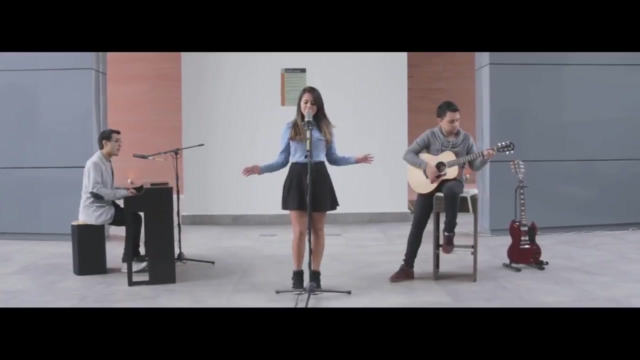 [图]A Thousand Miles - Vanessa Carlton (RenyChamps COVER) CPNTV Music