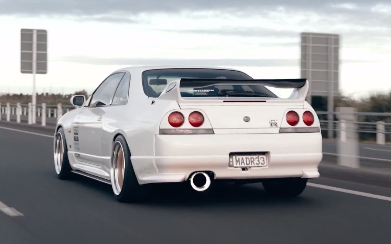 岁月无痕 600HPSkyline GTR R33!哔哩哔哩bilibili