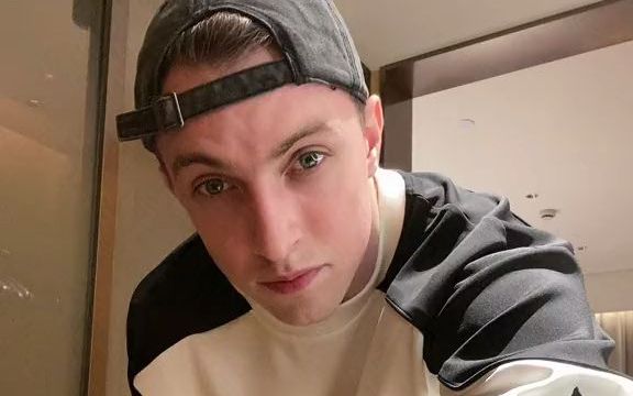 【这就是街舞4】哈喽,你们喜欢巴里斯在《这街 4》跳的舞吗?