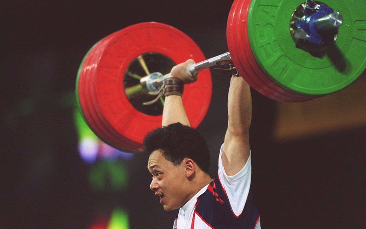 1996年亚特兰大奥运会举重男子70公斤级:占旭刚_哔哩哔哩 (゜-゜)つロ