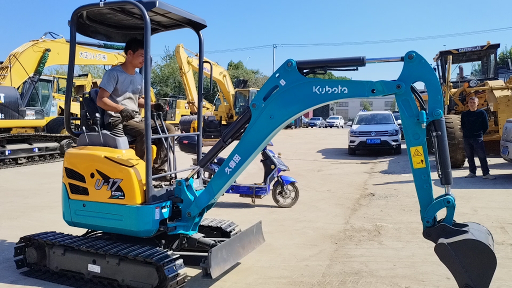 久保田17挖掘机