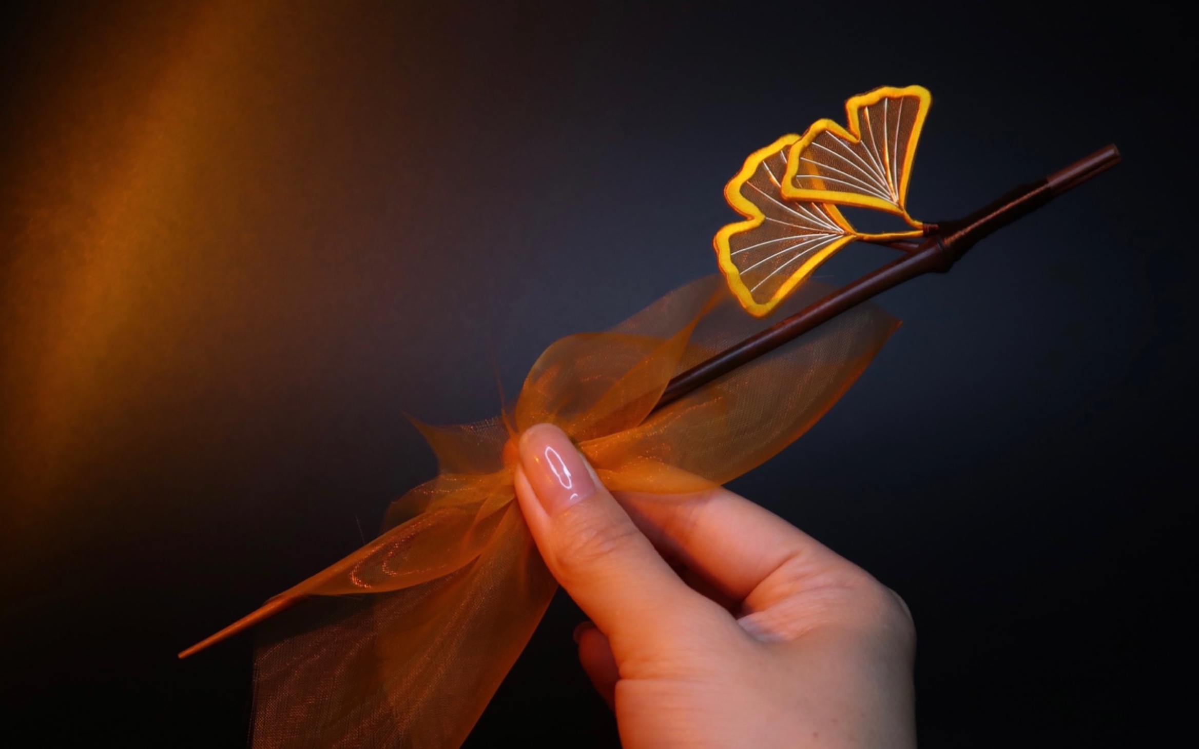 缠花结合欧根纱举一反三,银杏叶