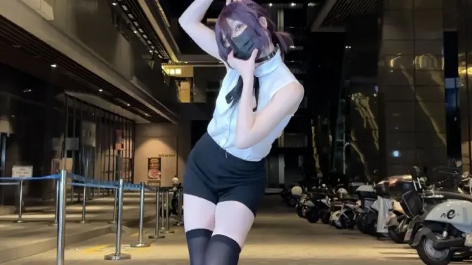 【鱼肉肉】尽量还原啦~IRIS OUT