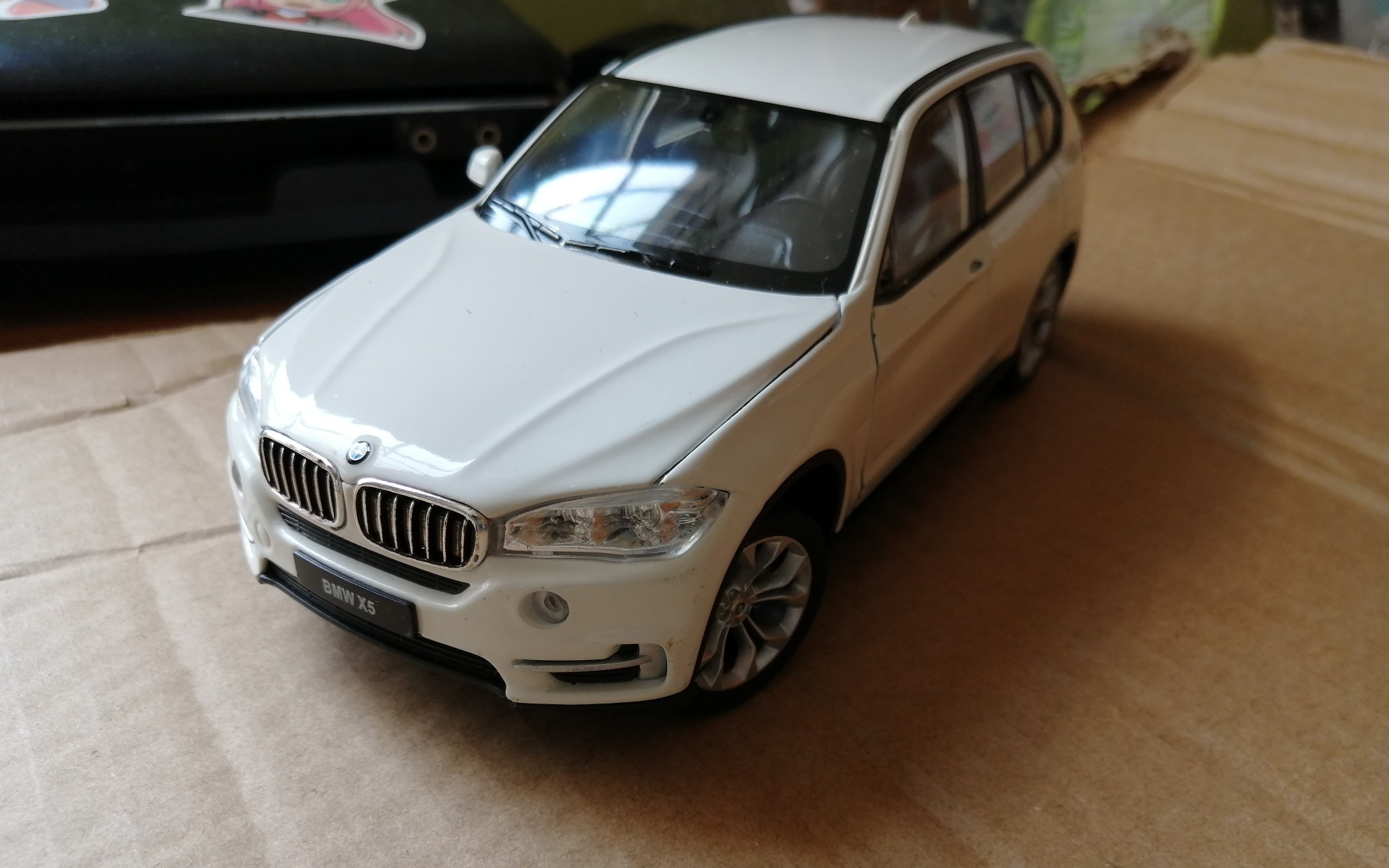 【捡漏系列】闲鱼39元包邮的1:24威利宝马x5模型开箱_哔哩哔哩_bili