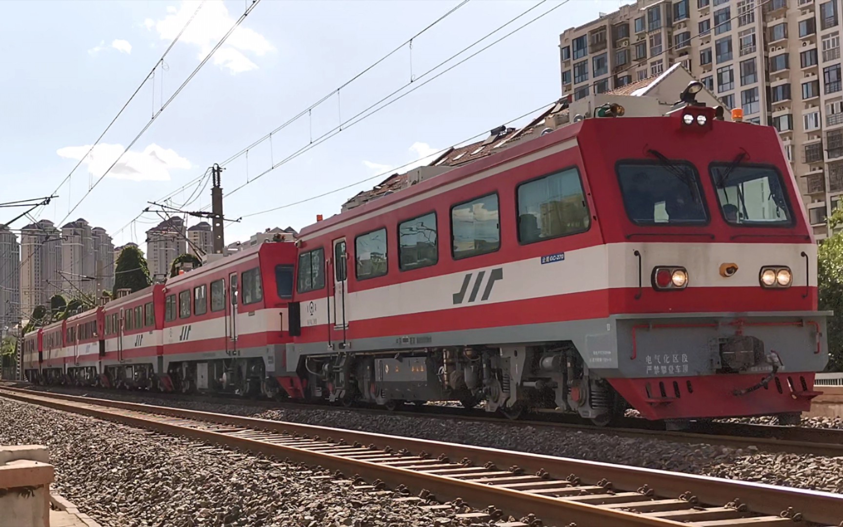 金金金金金金鹰～ 秦皇岛工务段轨道车驶入天津北站终到沧州_哔哩哔哩