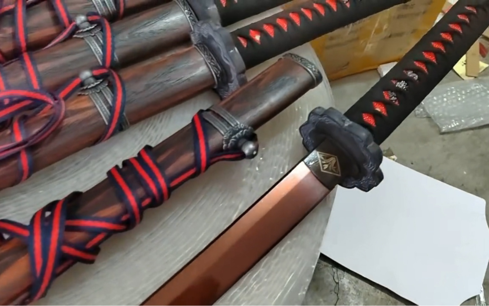 这把红色不死斩,拜泪真帅!