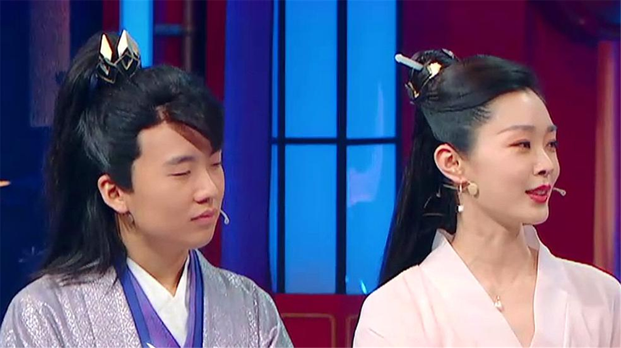 宋轶被叫宋铁本人感觉竟感觉非常亲切郭麒麟在线捧哏