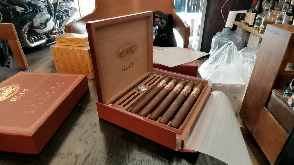 国产雪茄长城国礼一号_哔哩哔哩_bilibili