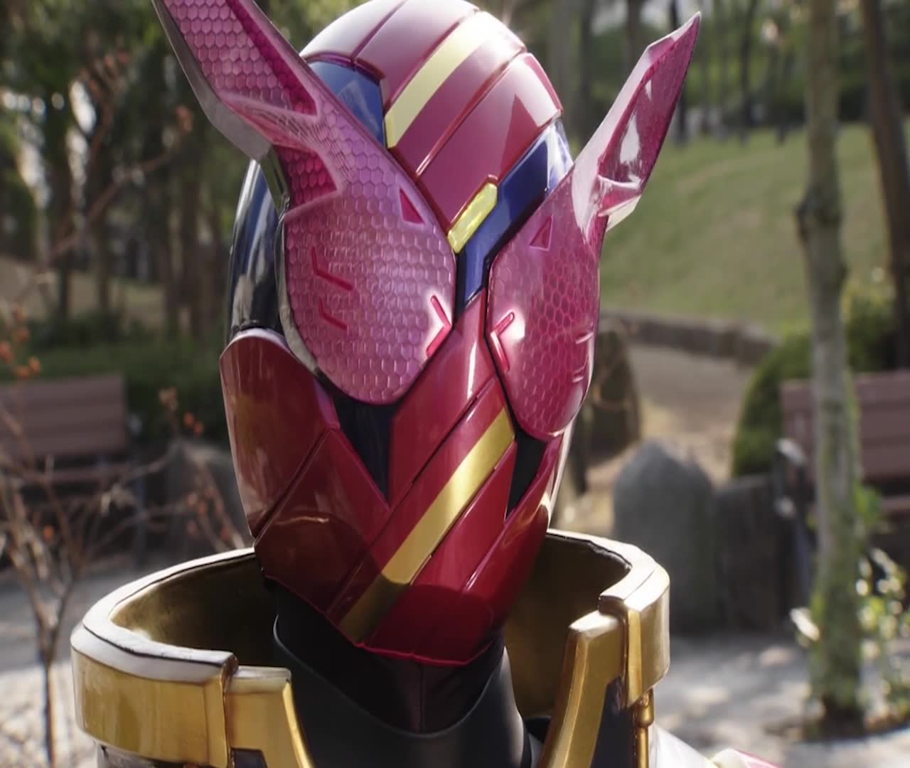 震惊战兔与龙我居然用山寨货变身器结果场面一度尴尬