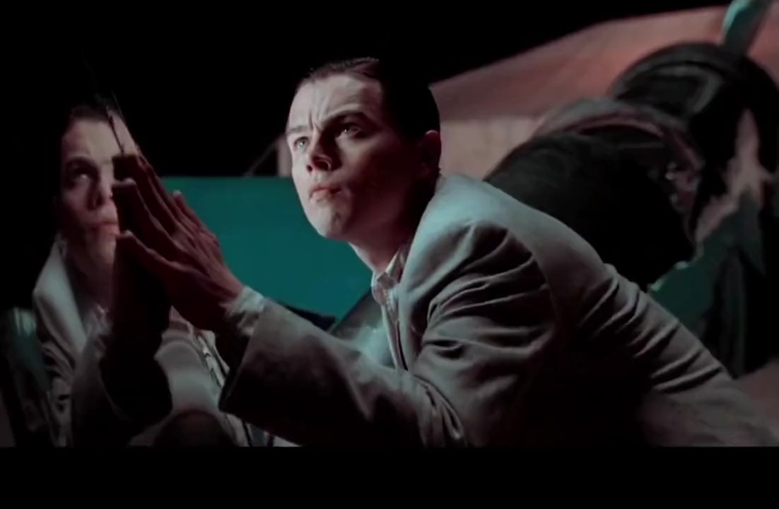 《飞行家》真实人物,天才的富二代,却被强迫症折磨一生