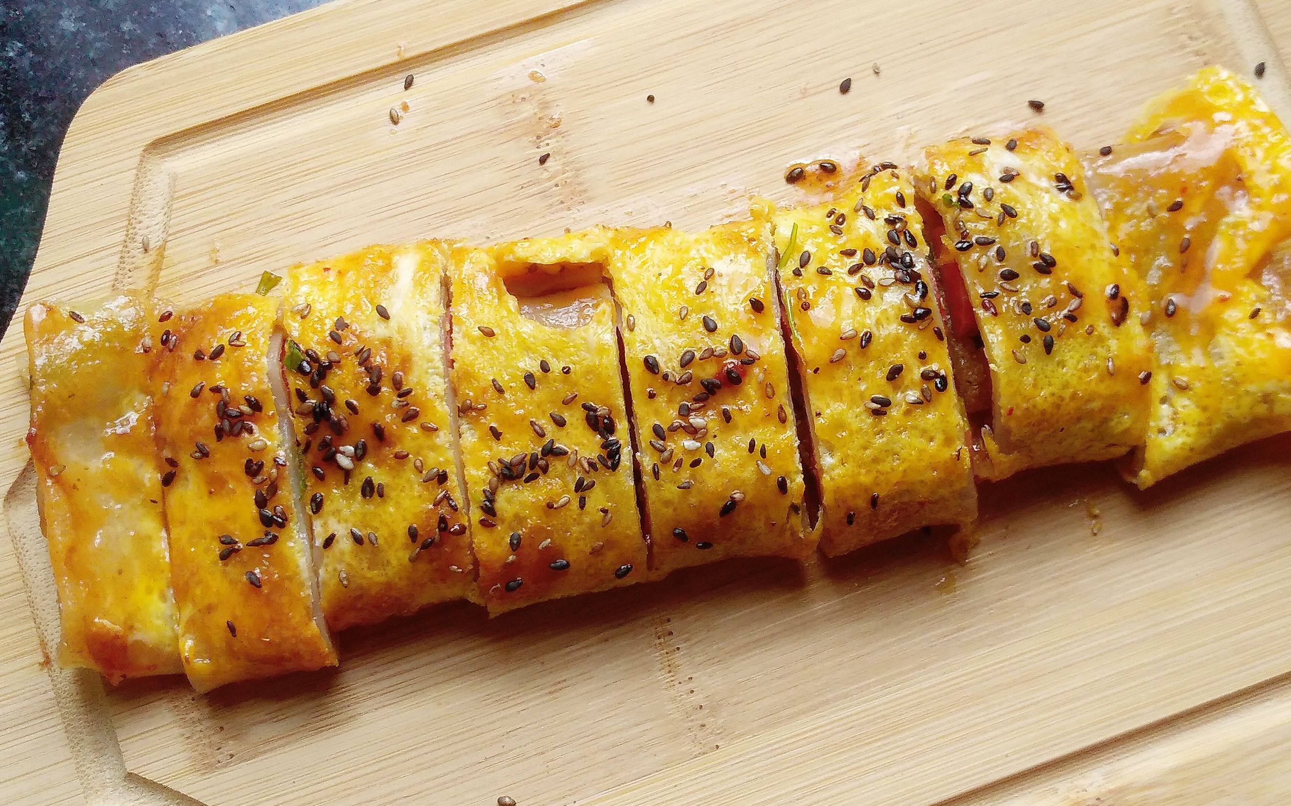 小吃街的扛把子烤冷面可以在家做,健康又卫生,咬一