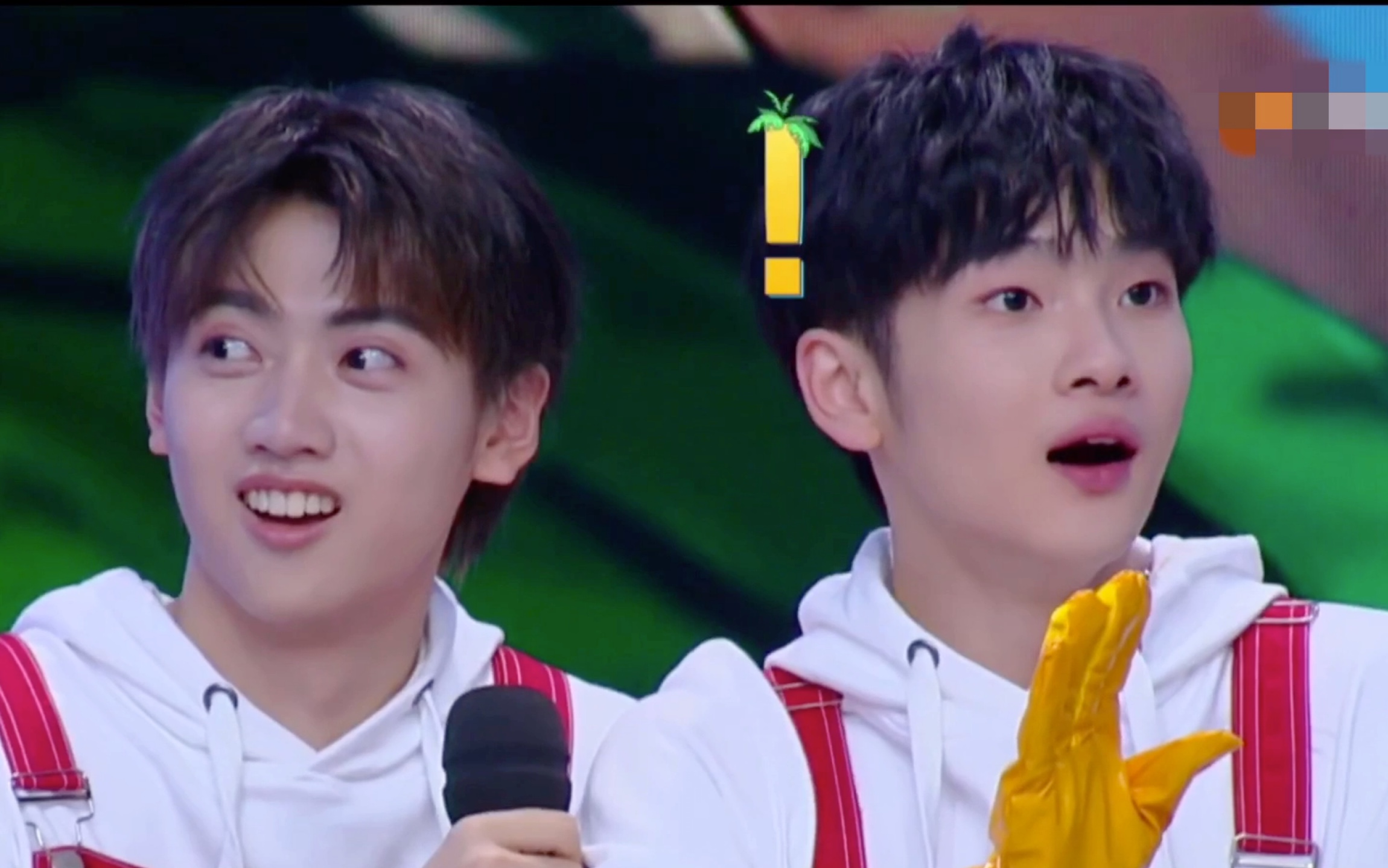 周震南焉栩嘉唱歌帕最怕rapper唱情歌啊啊啊南南唱怒音太努力了哈哈