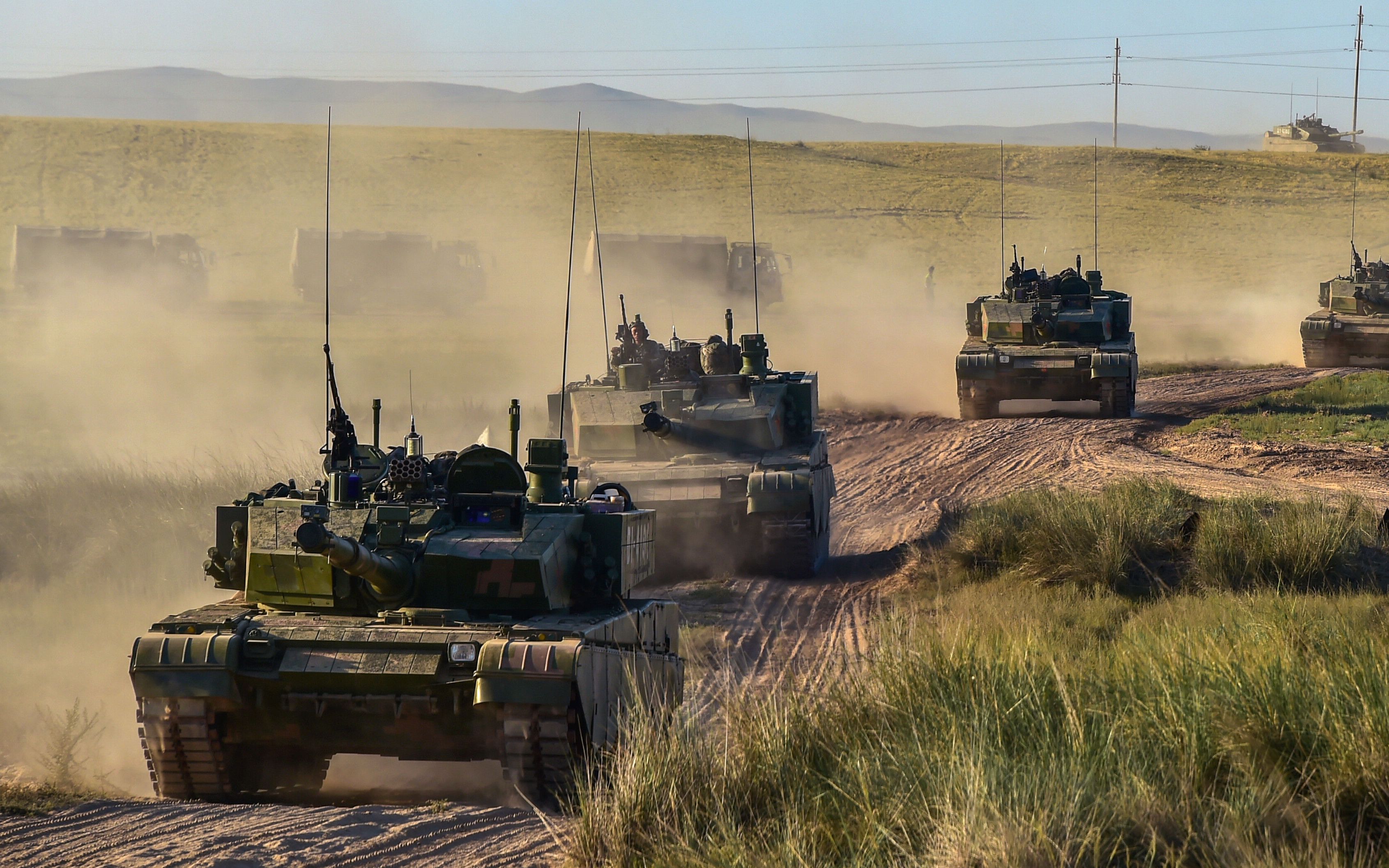 《军武零距离》20200118开训 "土豪旅"