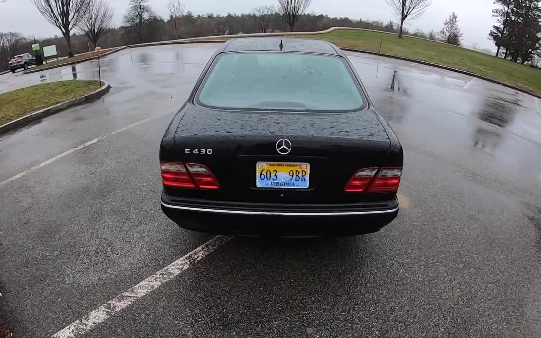 2001 梅赛德斯 奔驰 e430 - 第一人称 雨天驾驶