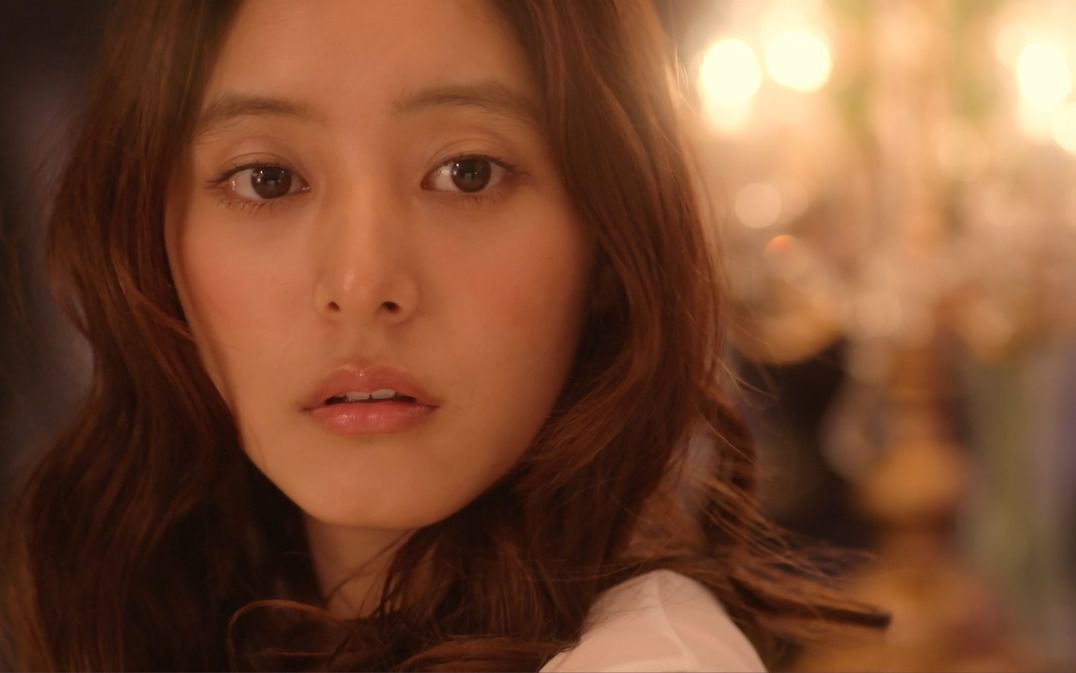 活动作品那个女孩的俘虏吉泽亮新木优子