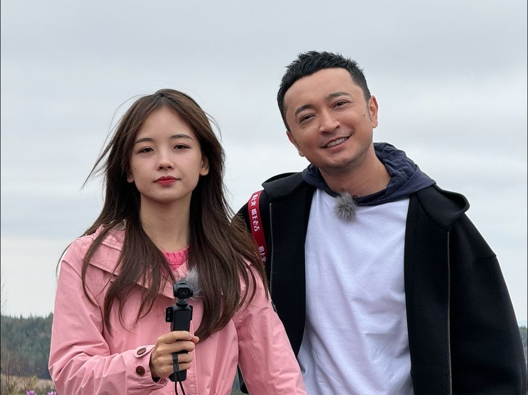 尼格买提晒王冰冰搞怪美照,配文"惹恼"她直接回应绝交,评论中再讨好