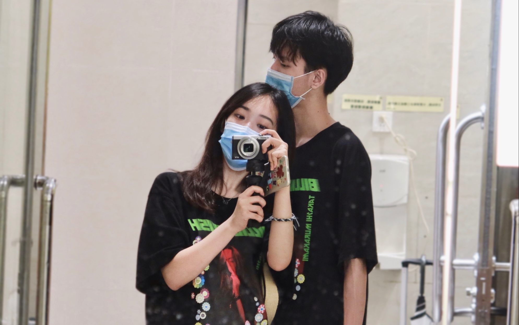 大学生情侣快看我和我的初恋异地五个月奔现啦广州旅游美食烤肉