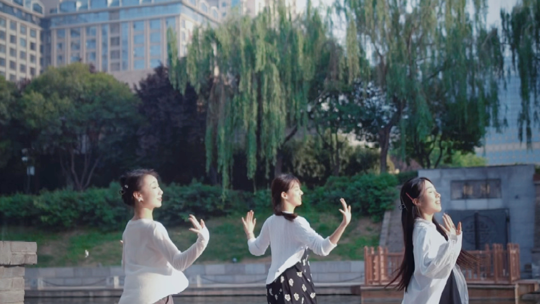 [图]阴雨天气