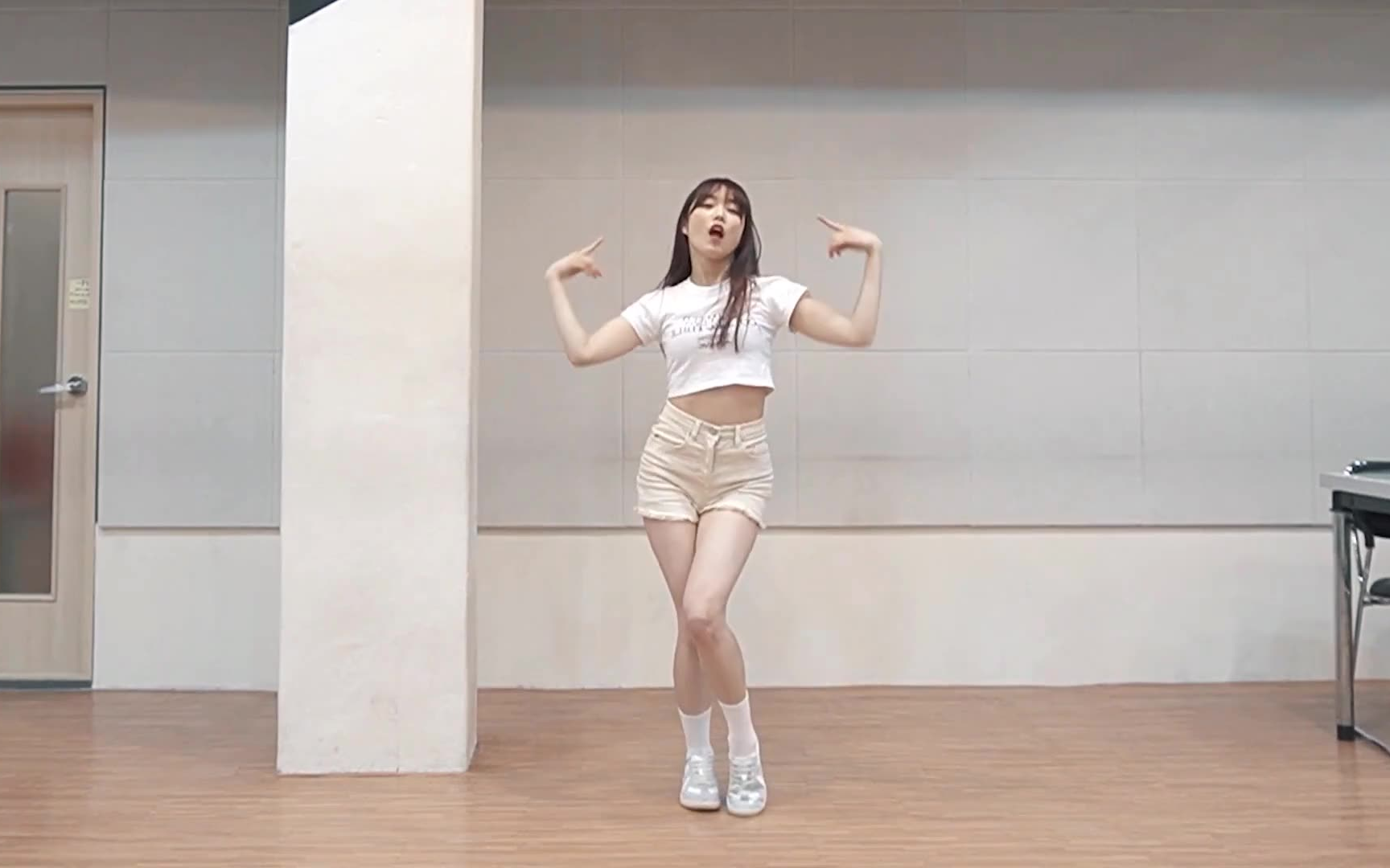 韩国网红美女 pin-a 舞蹈翻跳 oh my girl《nonstop》_哔哩哔哩_bili