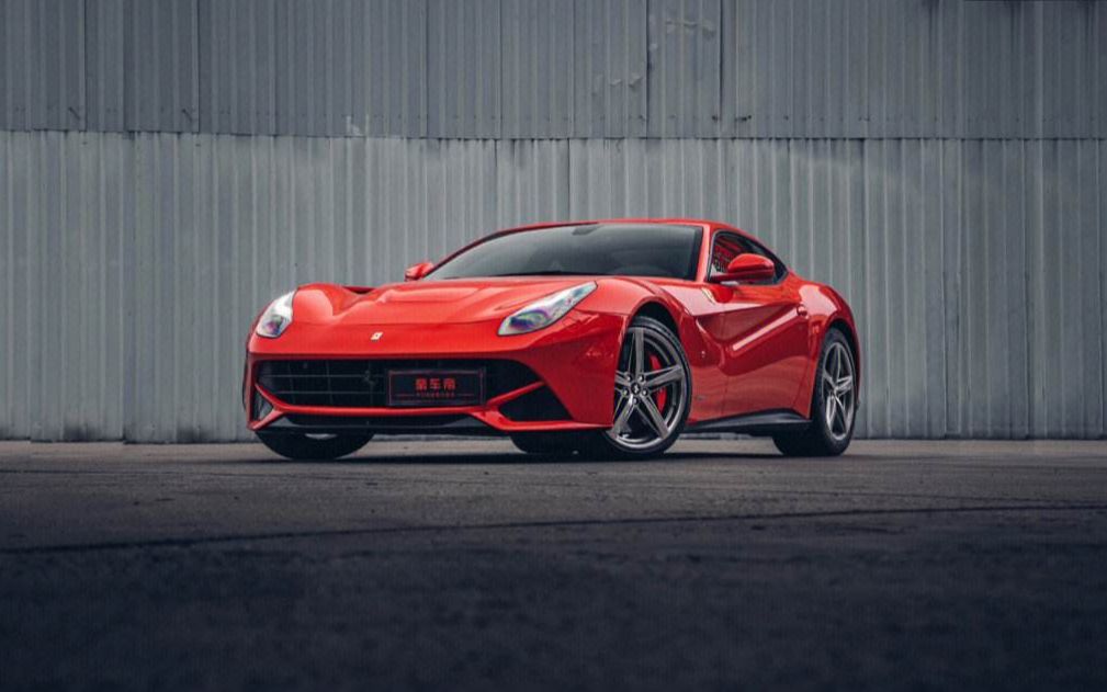 法拉利f12伯爵登场,满满的高级感和豪华