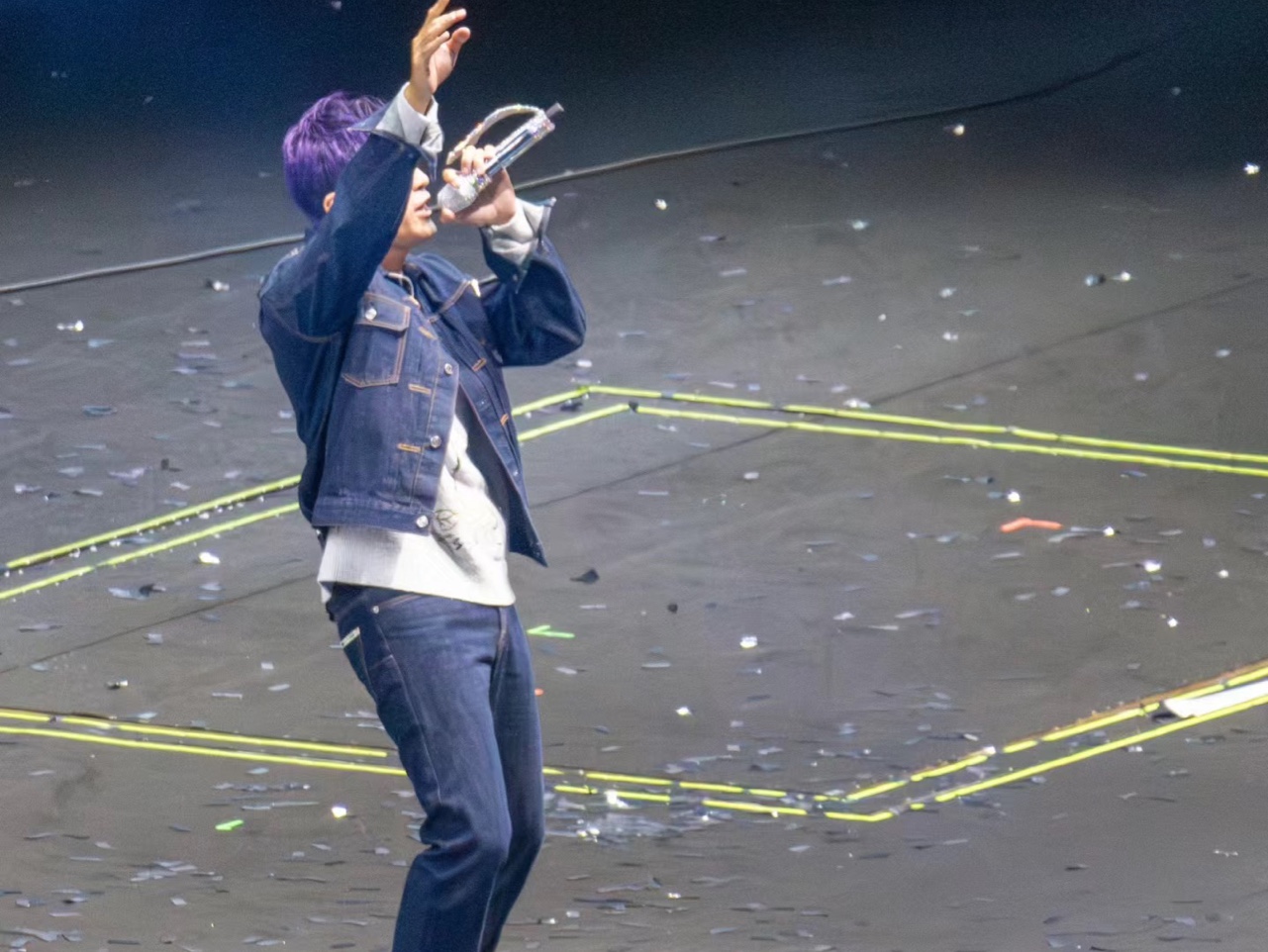 周杰伦模仿西湖大爷唱告别地球 尾场即将梦幻联动