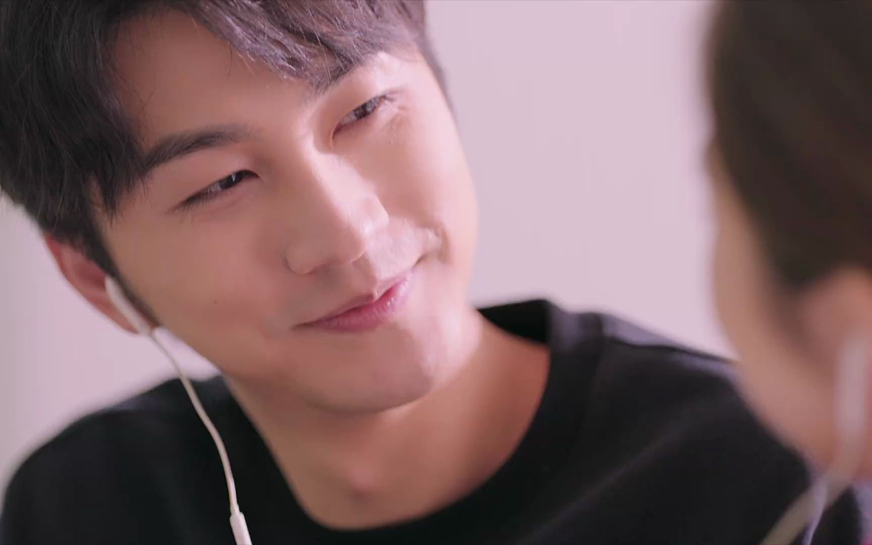 【赵琦君&杨凯雯】【奇闻cp】《关于想了很久也只能想出杨凯雯好美这