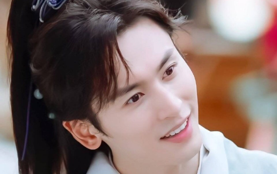 【张哲瀚|阿絮】温柔而强大的阿絮本絮 雅顿直播间真诚且强大的张哲瀚