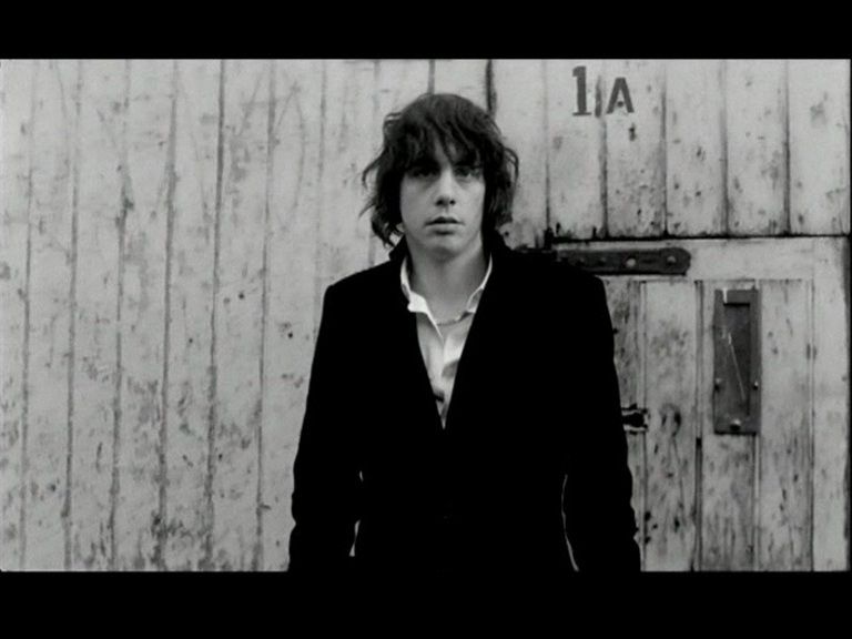 [图]Somewhere Else (video) - Razorlight