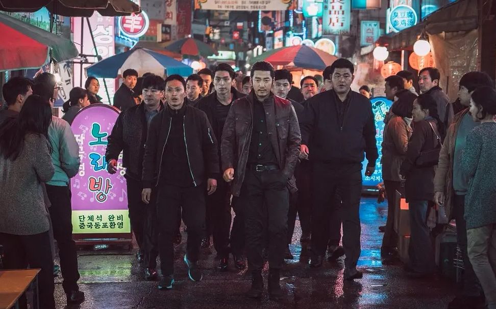 哈尔滨张谦蛋带俩小弟横扫整个韩国黑帮狠人真狠