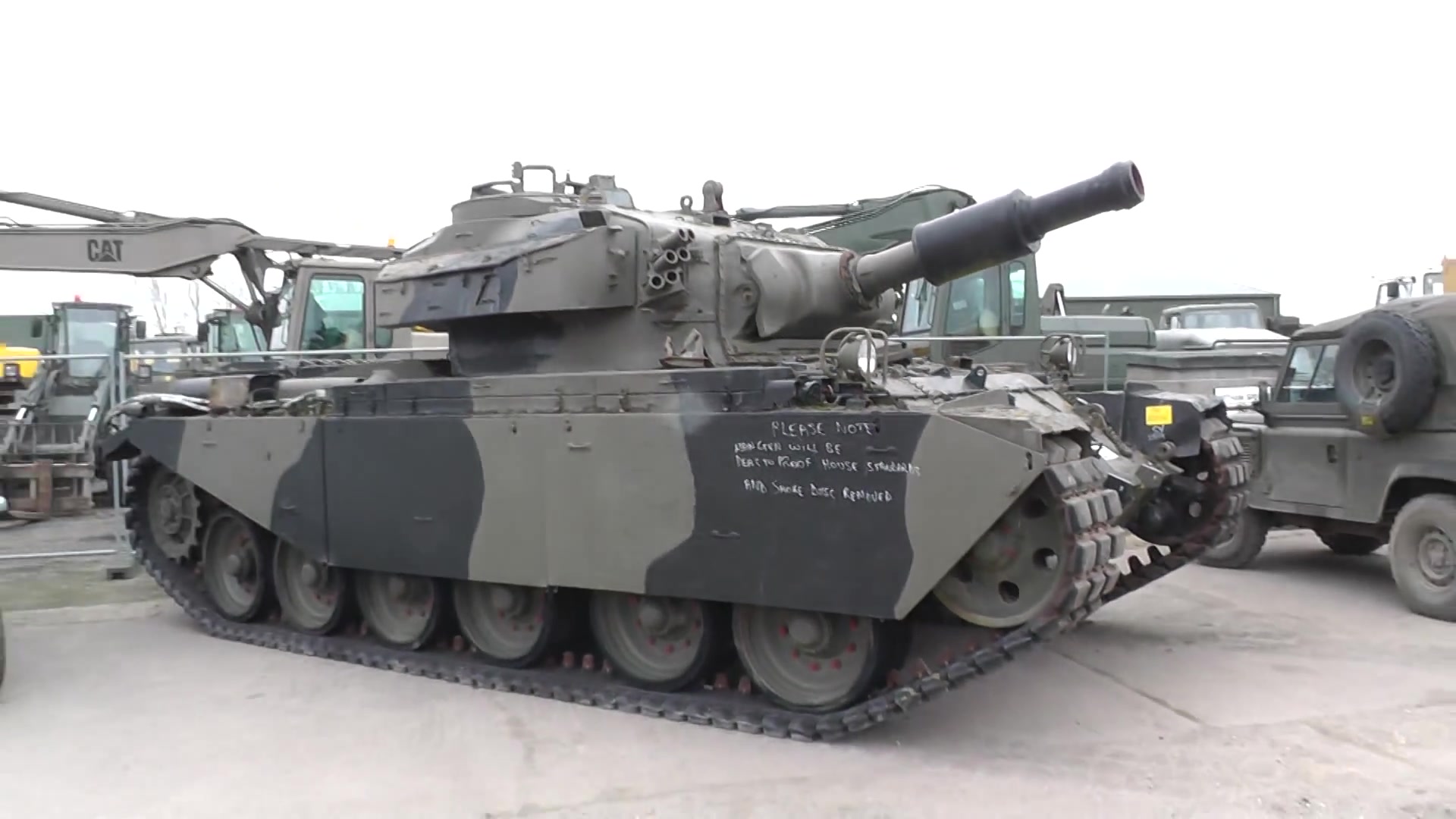 百夫长 avre 165mm 工程坦克实车欣赏_哔哩哔哩 (゜-゜)つロ 干杯