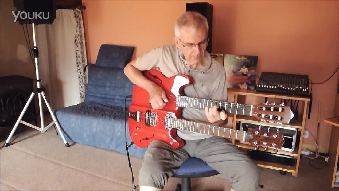 [图]指弹双头吉他独奏 Jerry's Breakdown (Jerry Reed - Chet Atkins) double neck gui