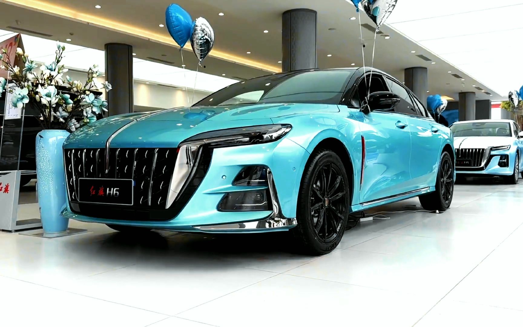 轿跑红旗h6海沫绿