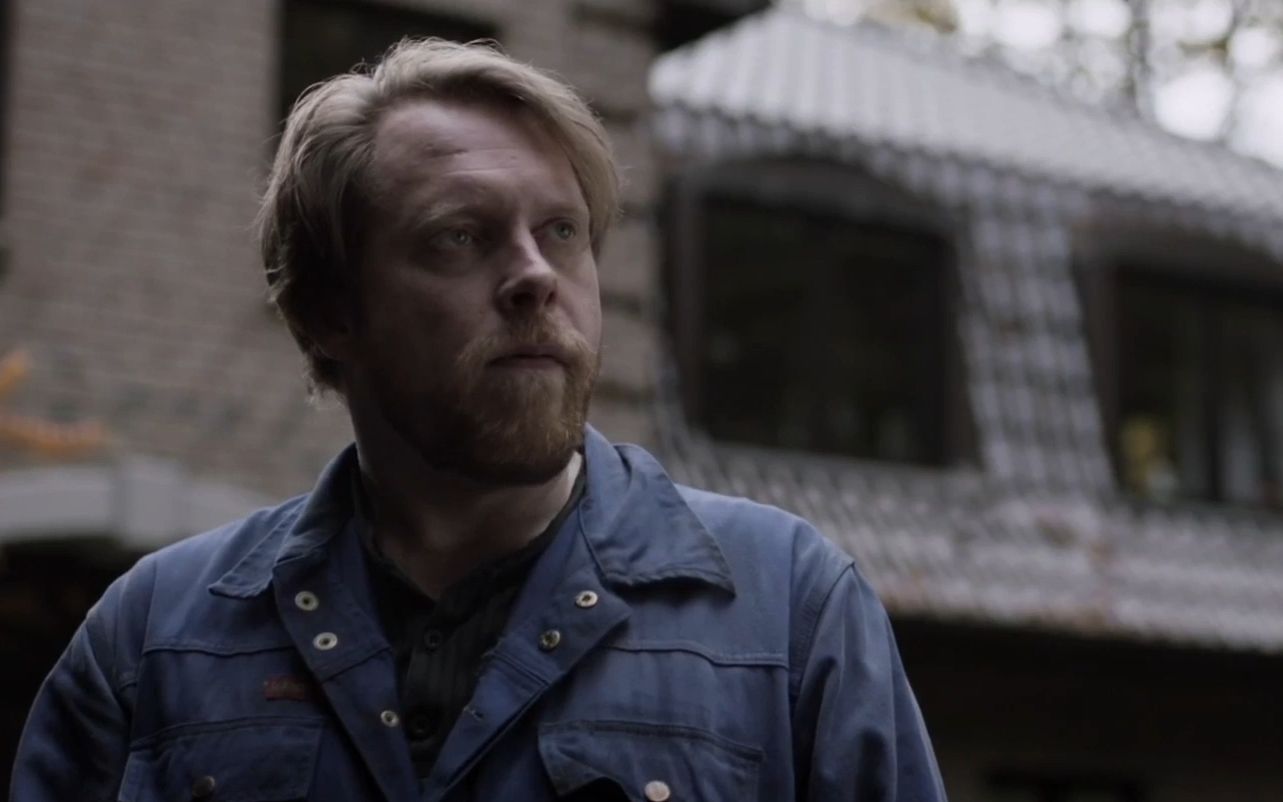 悬疑片:20年前双胞胎谋杀,凶手为何只坐了3年牢,原来另有隐情_哔哩