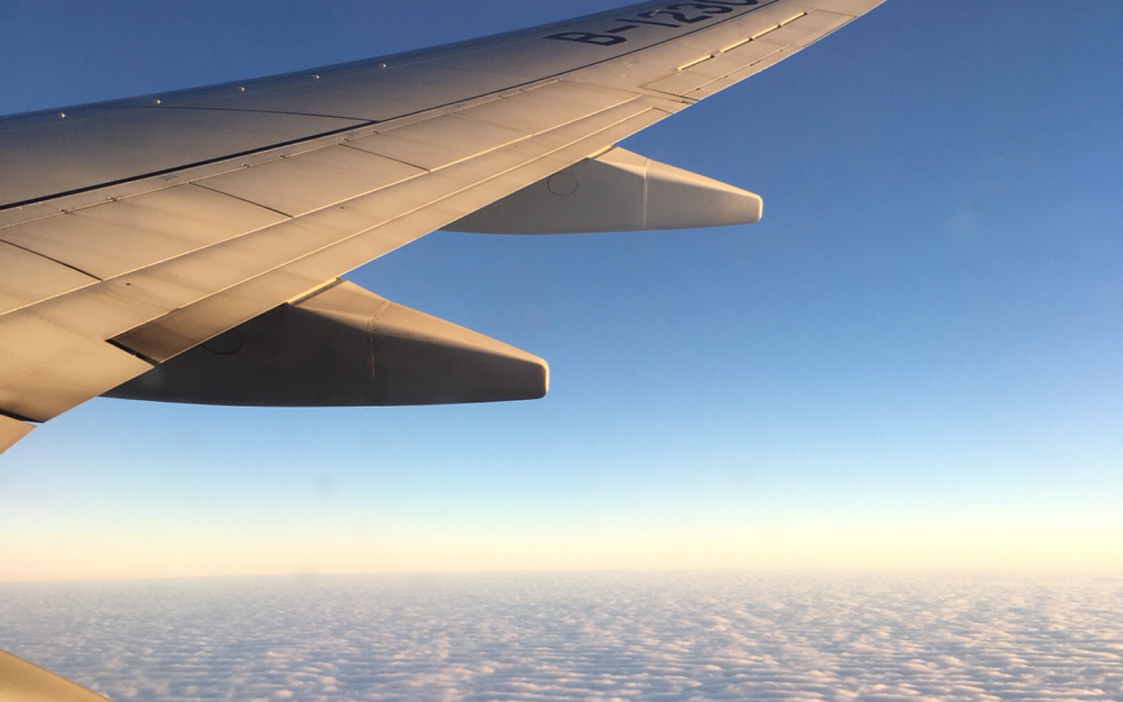 山航波音738起飞乘客视角