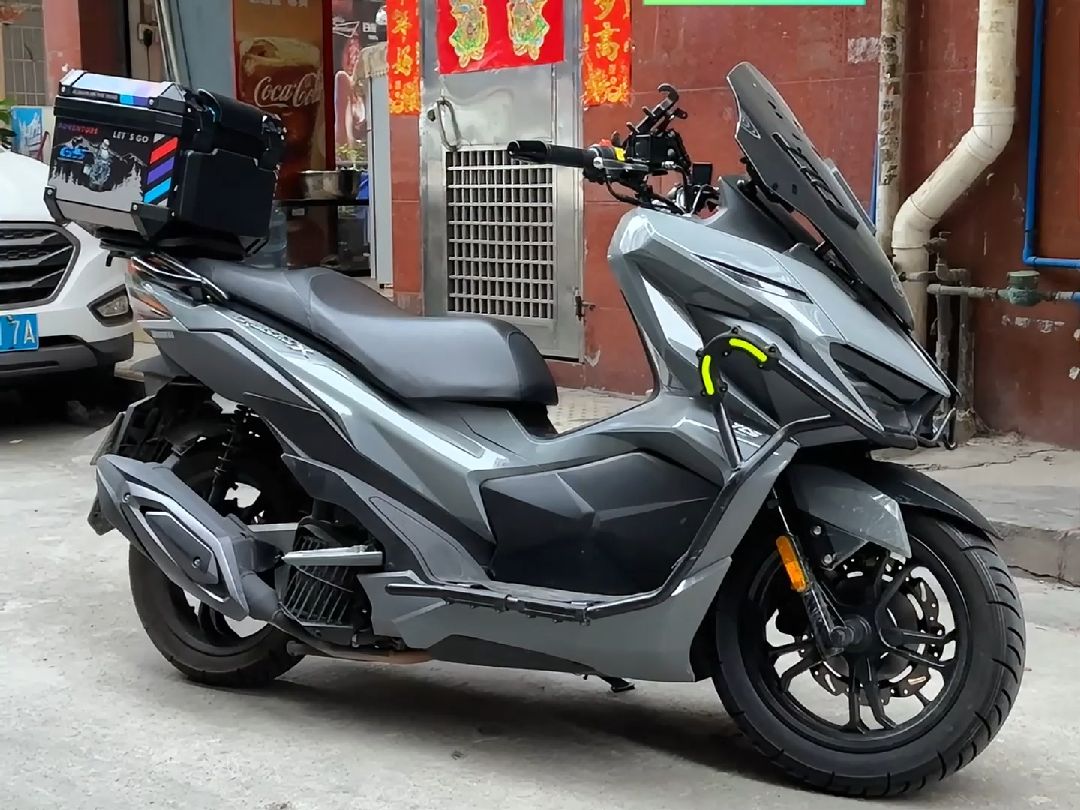 来了来了,踏板来了,三阳巡弋150x,想归宿的不妨可以看看这车况