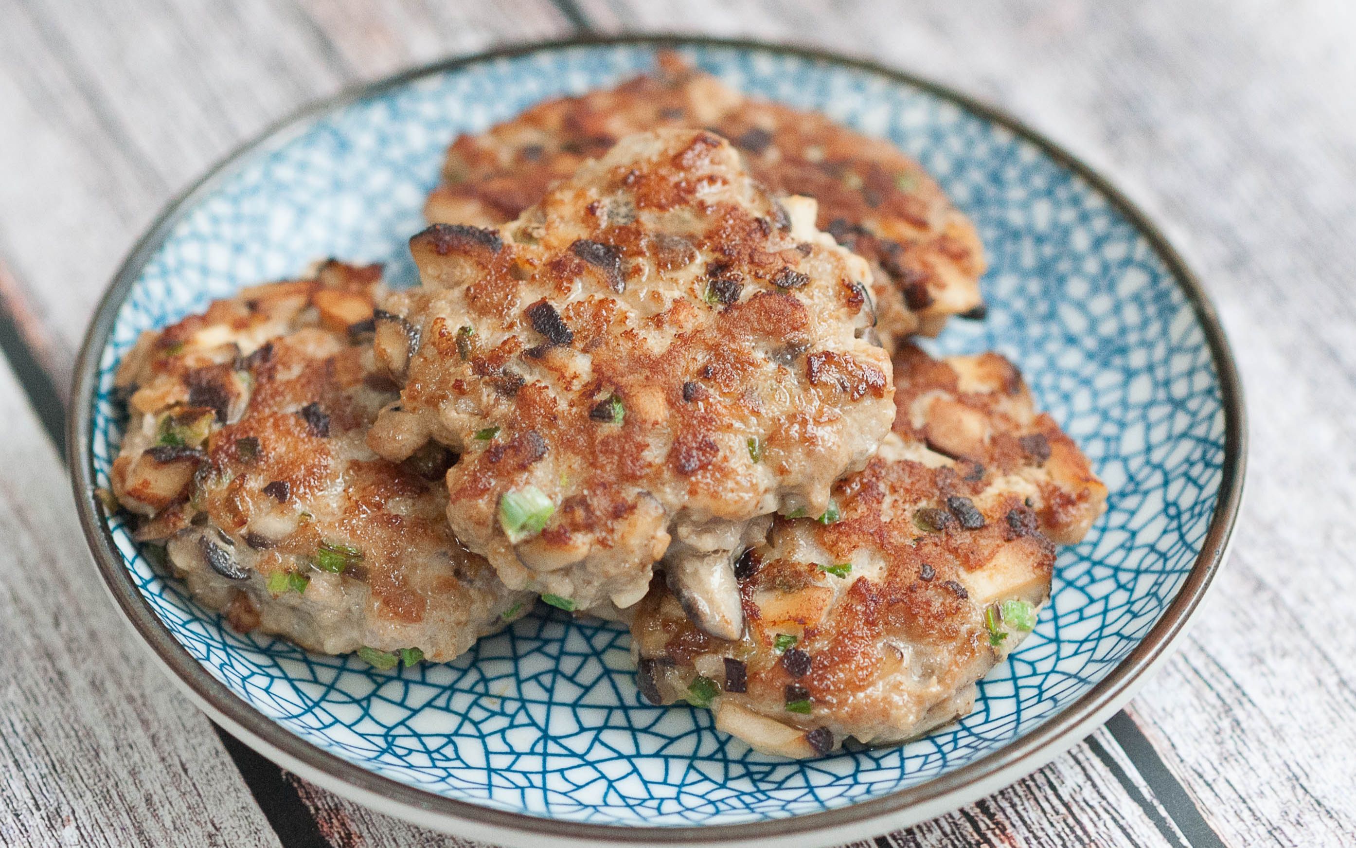 姜叔食堂:香菇肉饼_哔哩哔哩 (゜-゜)つロ 干杯~-bilibili