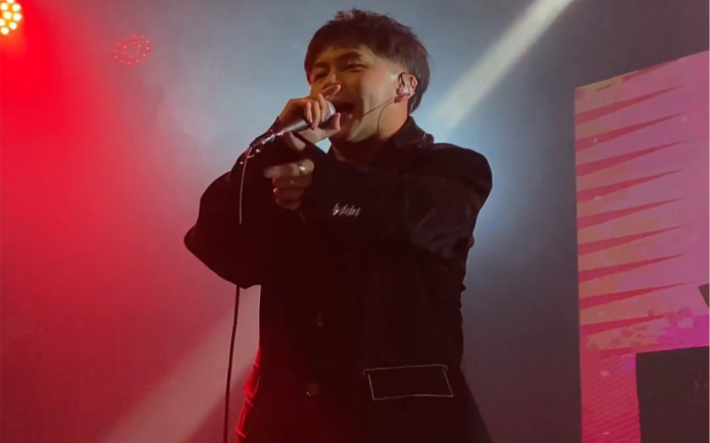 pissy小李快乐星球巡演现场就是yyds